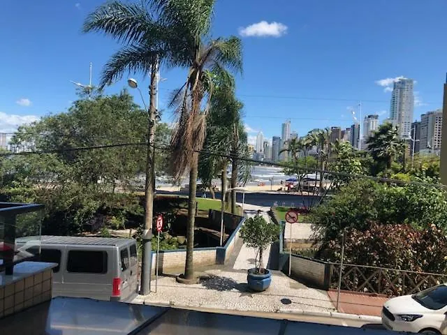 Predio Frente Mar 3 Quartos Balneario Camboriu Brisamarbc3